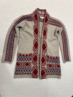 Lucky WOMEN'S Sweater size small

Red & Cream Sweater Cardigan